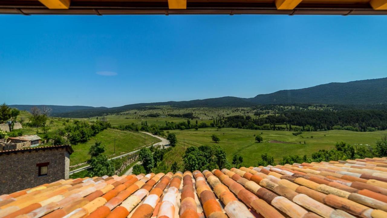 Eco-Apartaments Cal Rossa De Taus Exterior photo